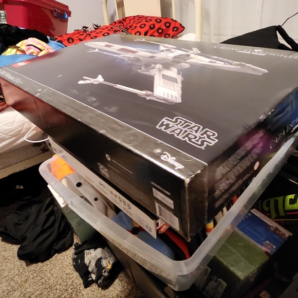 Lego Star Wars X-Wing Fighter #75355. 1953 pieces NIB - Picture 9 of 11